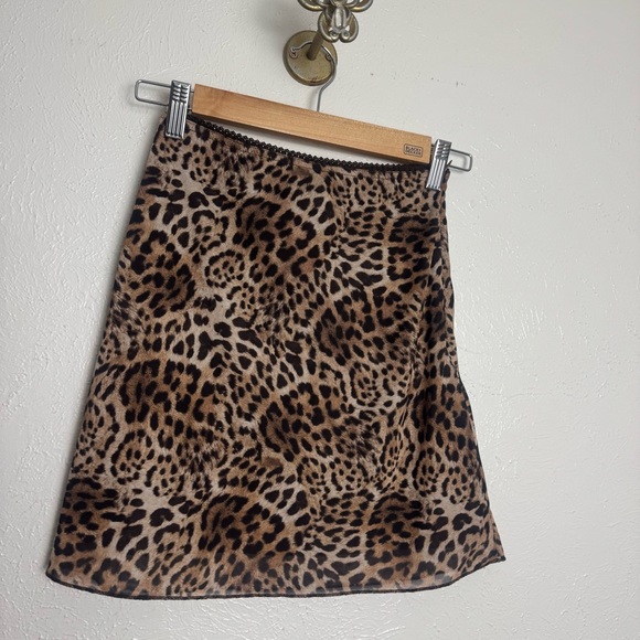 Princess Polly Dresses & Skirts - Princess Polly‎ Leopard Print Mini Skirt